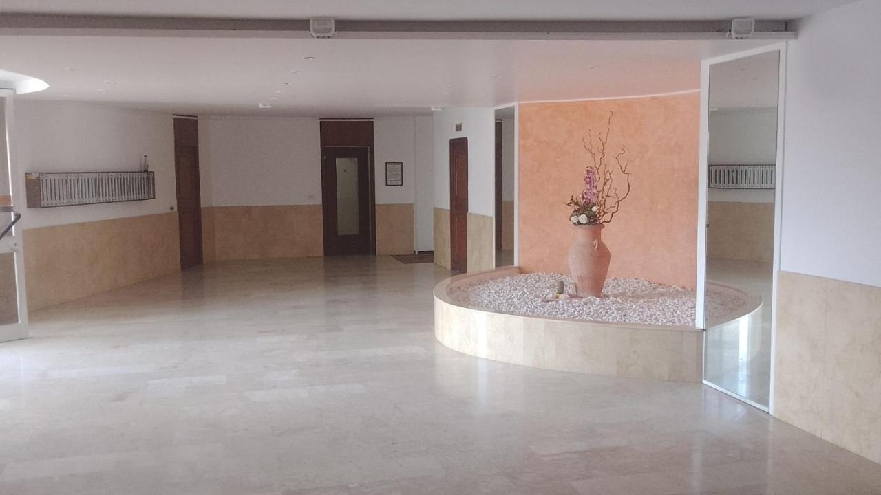 Sanremo Affitti Brevi Periodi Da Dino Apartment Exterior photo